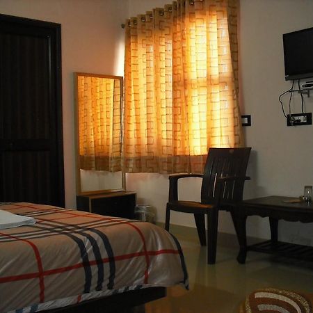 Hotel Gs Paradise Amritsar Luaran gambar