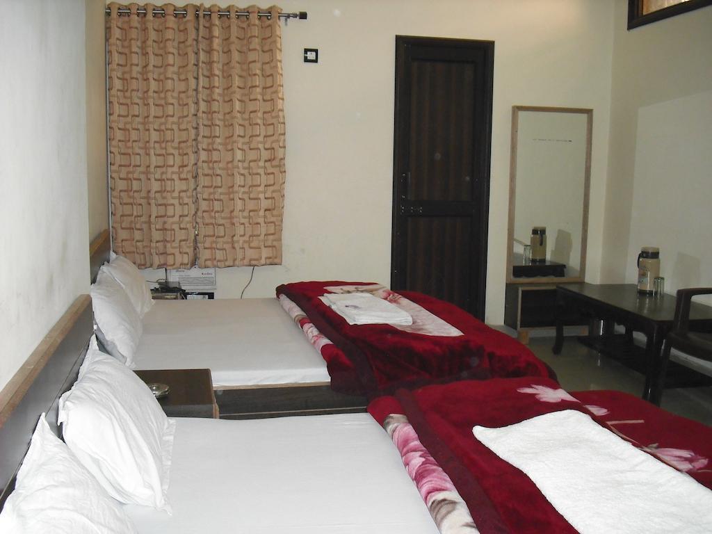 Hotel Gs Paradise Amritsar Bilik gambar