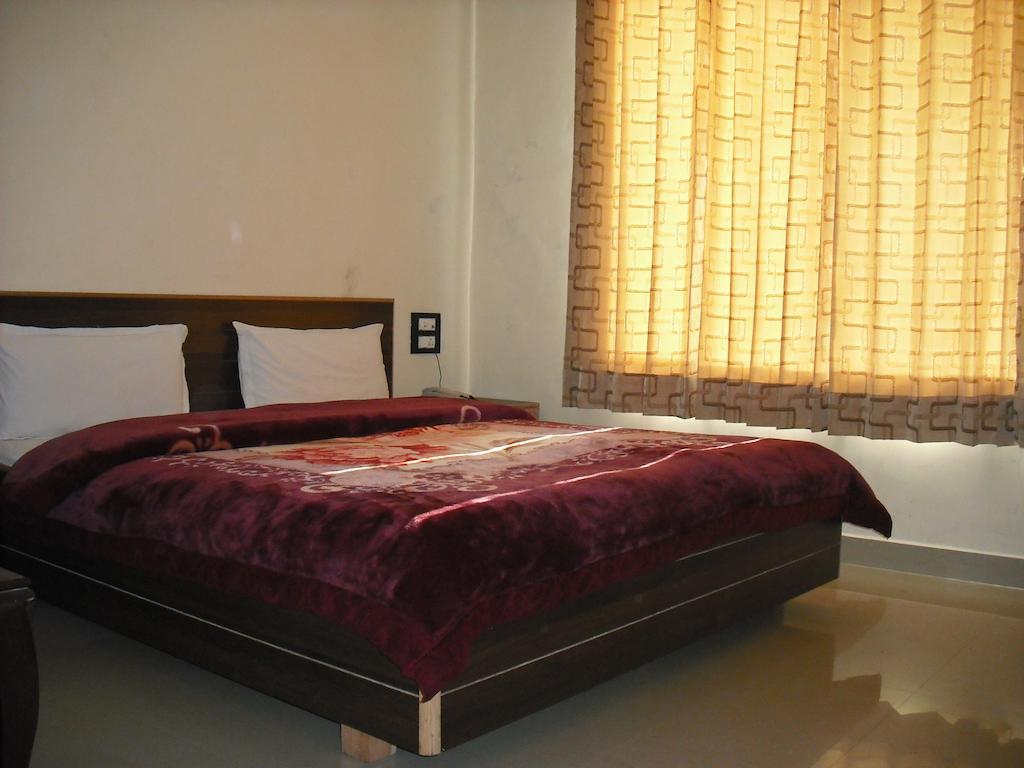 Hotel Gs Paradise Amritsar Bilik gambar