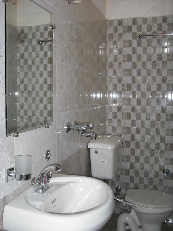 Hotel Gs Paradise Amritsar Bilik gambar