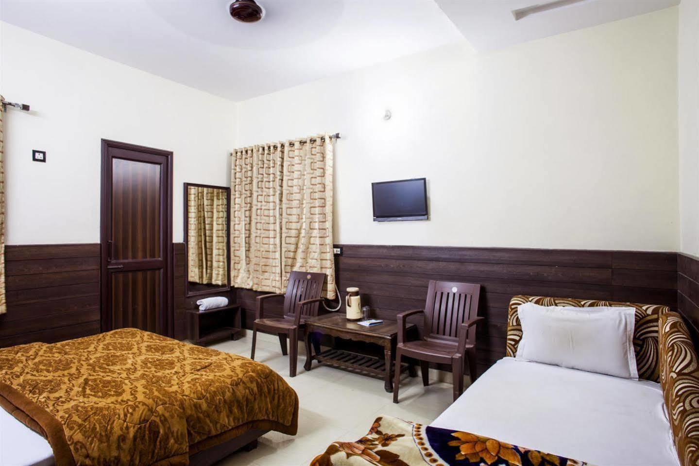 Hotel Gs Paradise Amritsar Luaran gambar